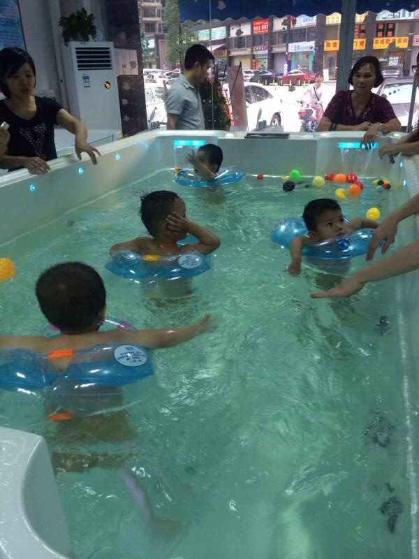 儿童游泳馆