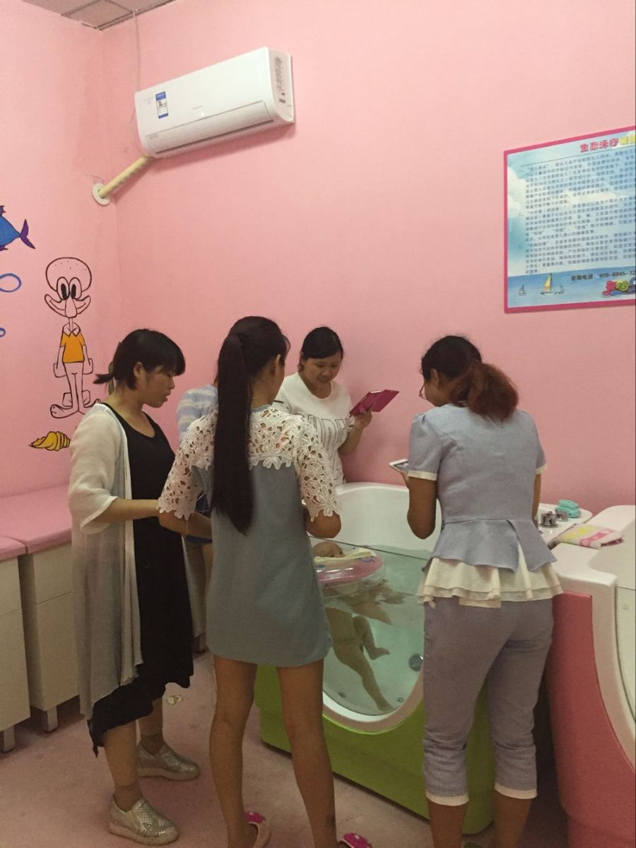 品牌儿童游泳馆加盟