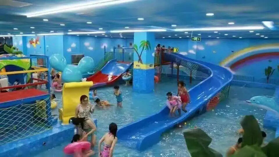 儿童水上乐园的竞争优势与投资分析